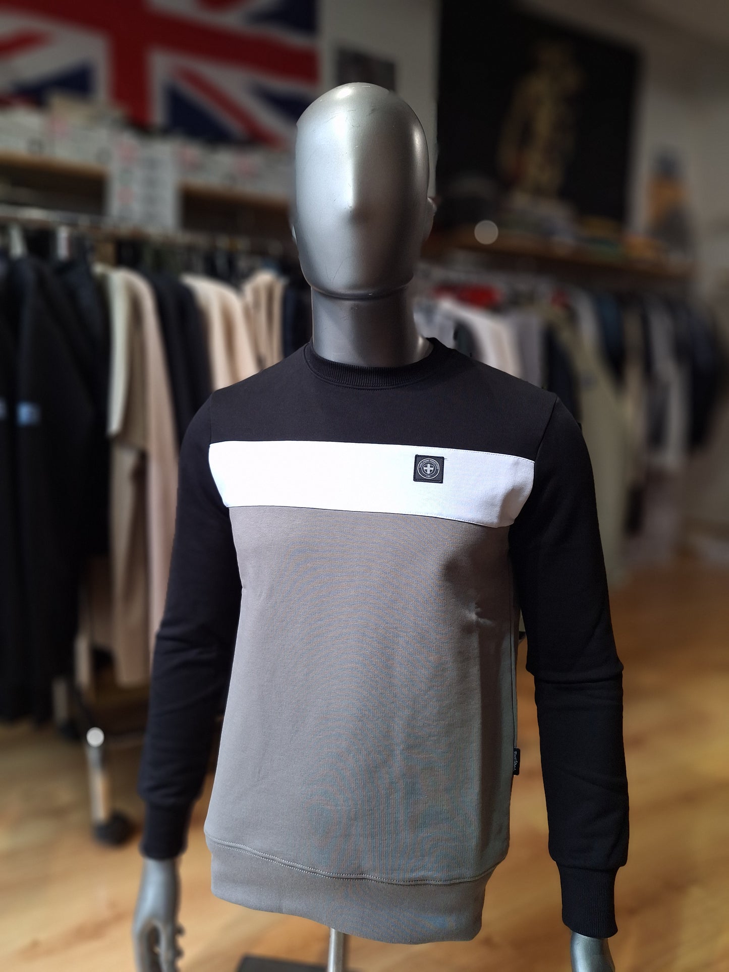 Sweat Three-Stroke Oswald