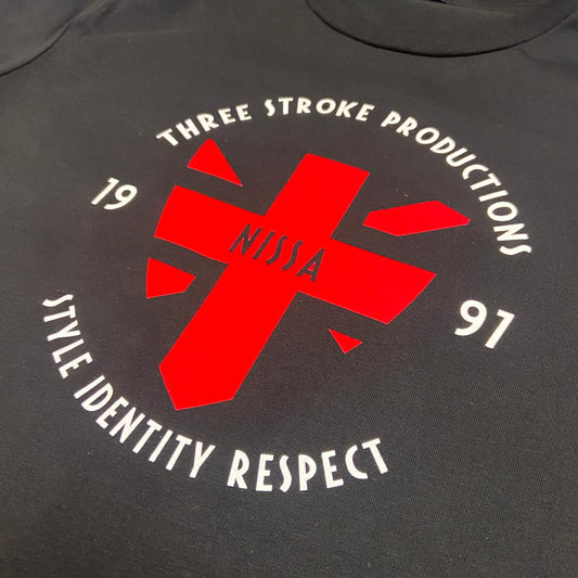 T-shirt Nissa Three-Stroke Productions