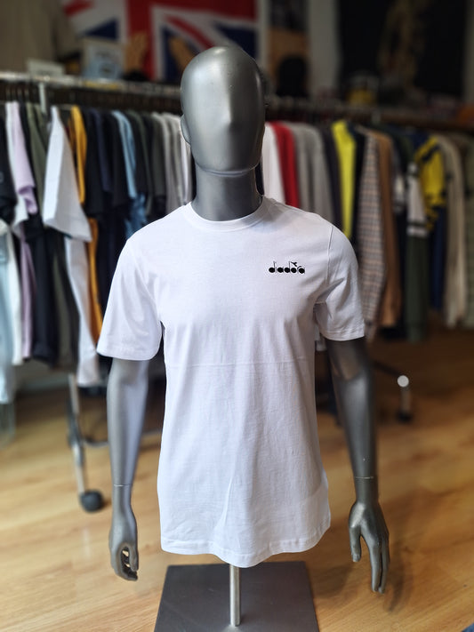 T-shirt Diadora brodé