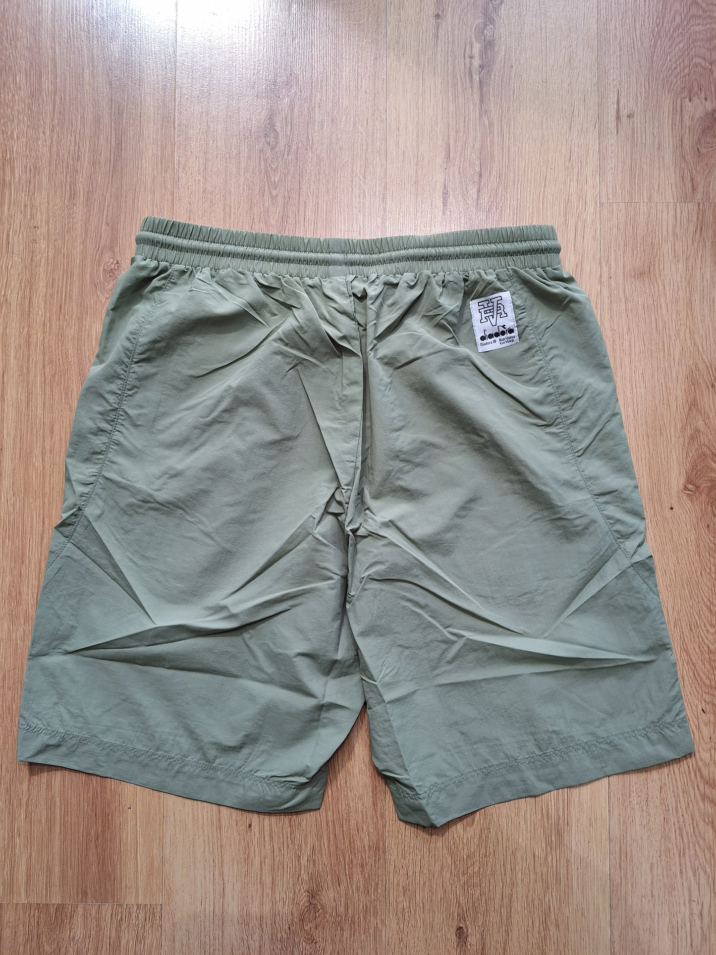 Short Diadora Run Valley