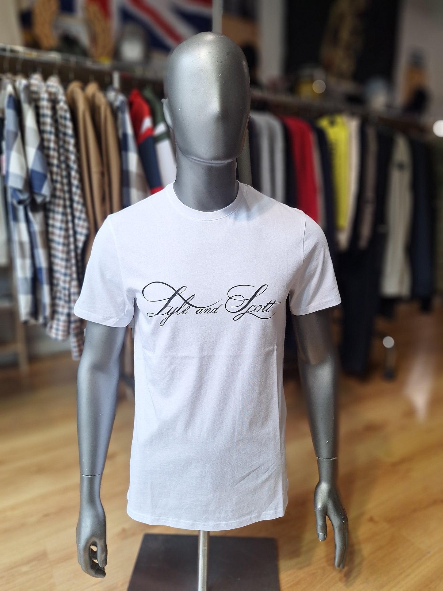 T-shirt Lyle & Scott Fine Graphic
