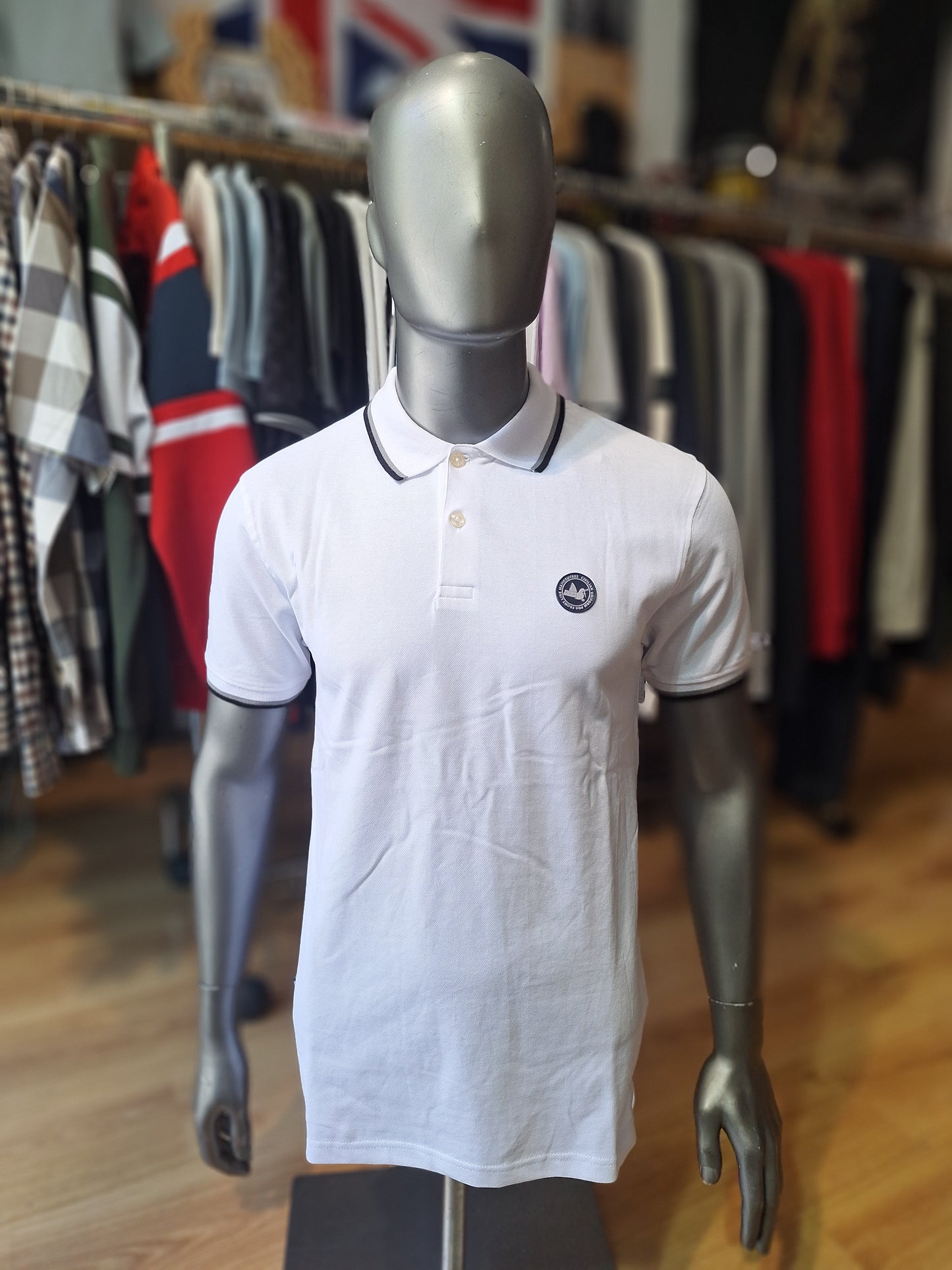 Polo Peaceful Hooligan Victoria